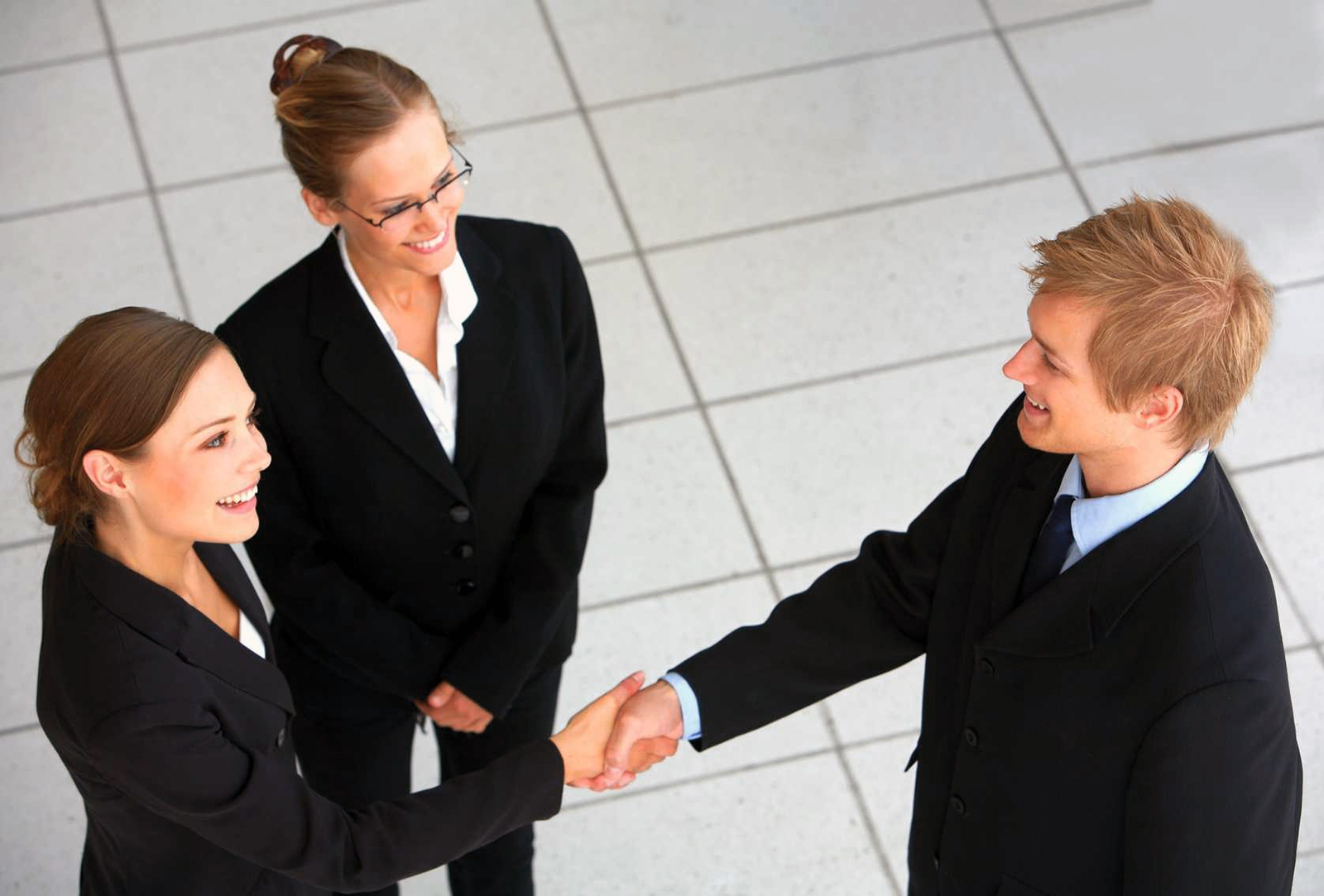 Strata Select | Reach Solutions